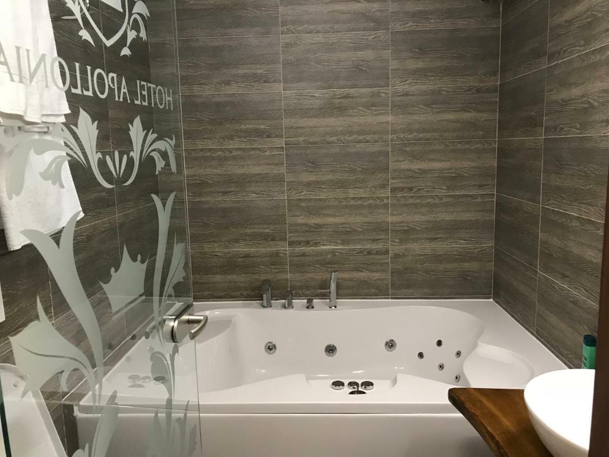 Hotel Apollonia Gjakova Esterno foto